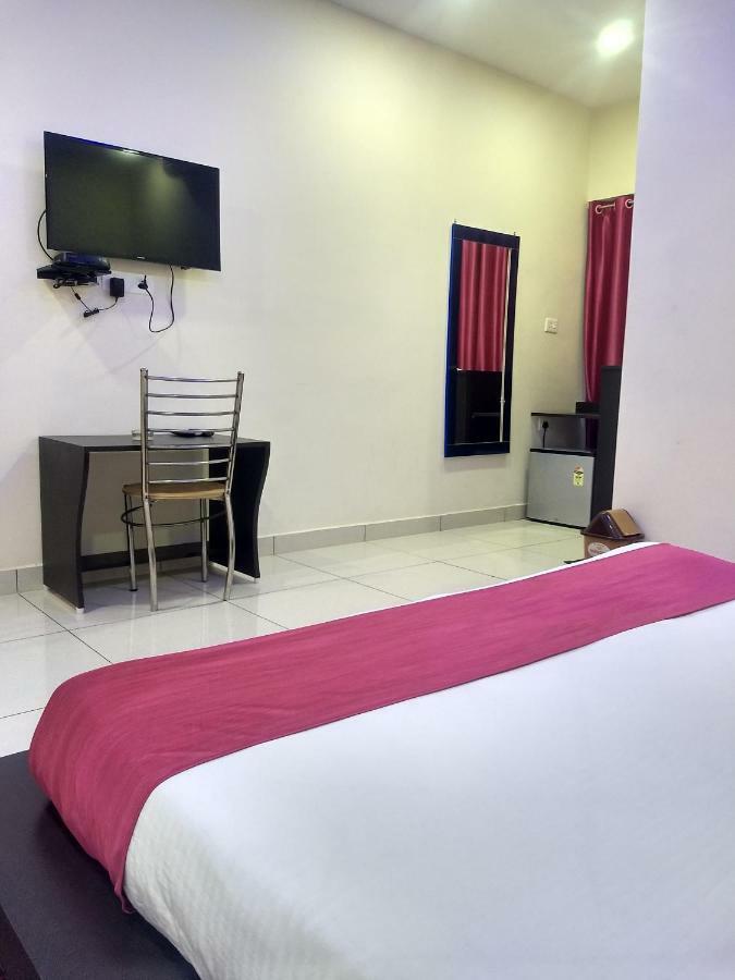 Hotel Reyansh Tanakpur Exterior photo